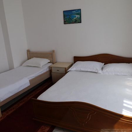 Seaside Apartment Best Дуррес Екстер'єр фото