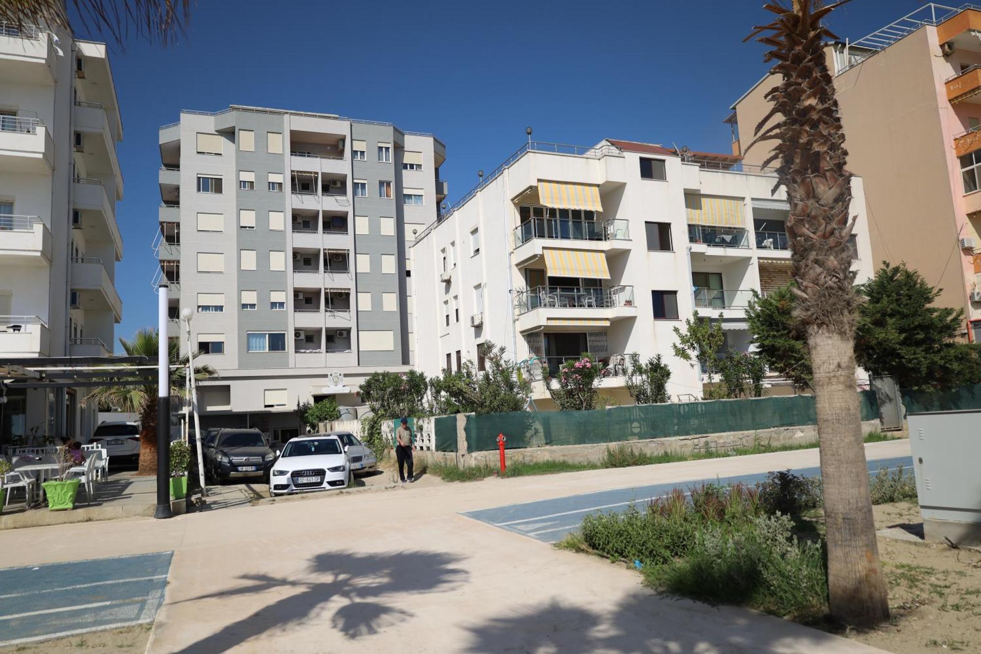 Seaside Apartment Best Дуррес Екстер'єр фото